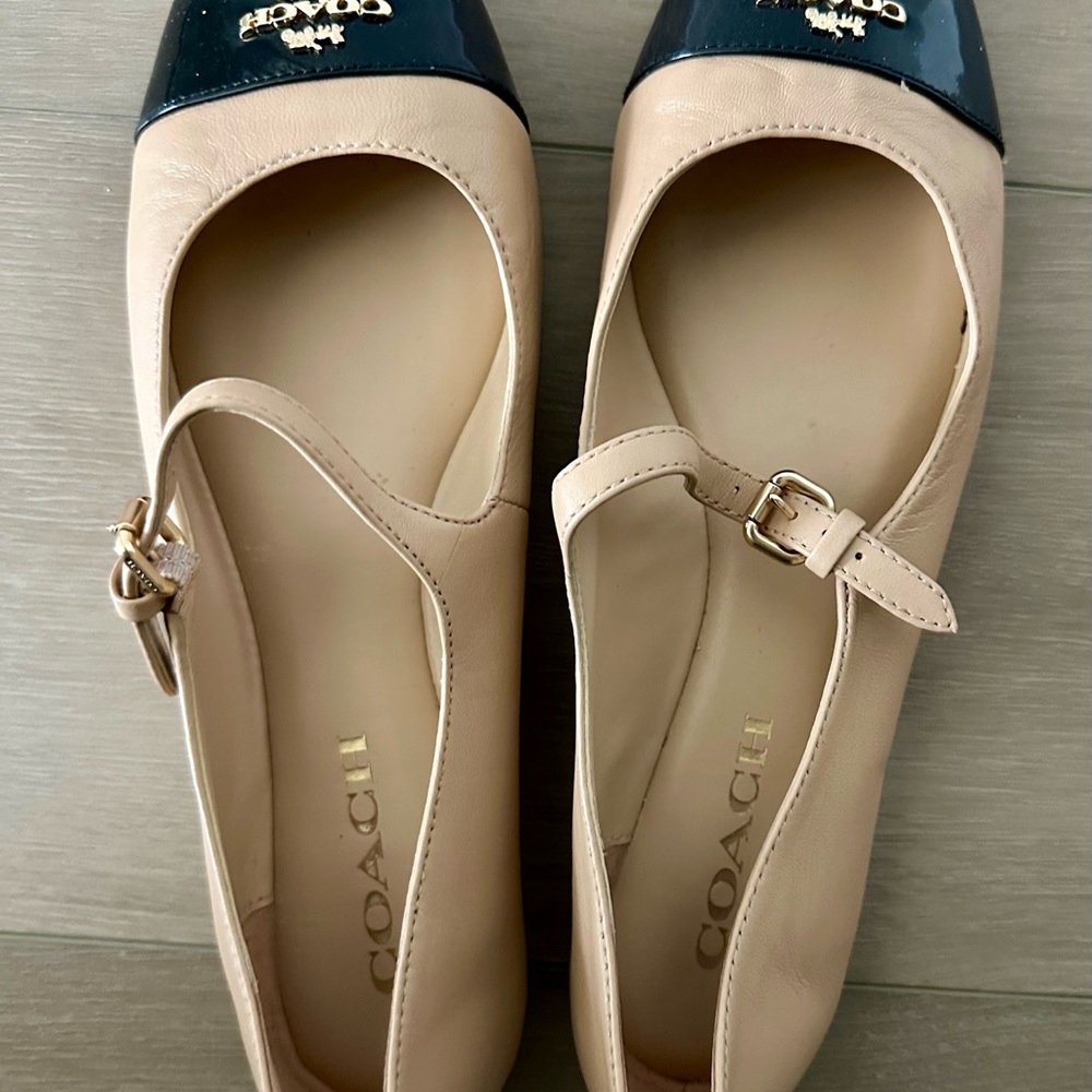 Coach Cream and Black Flats with Classic Design